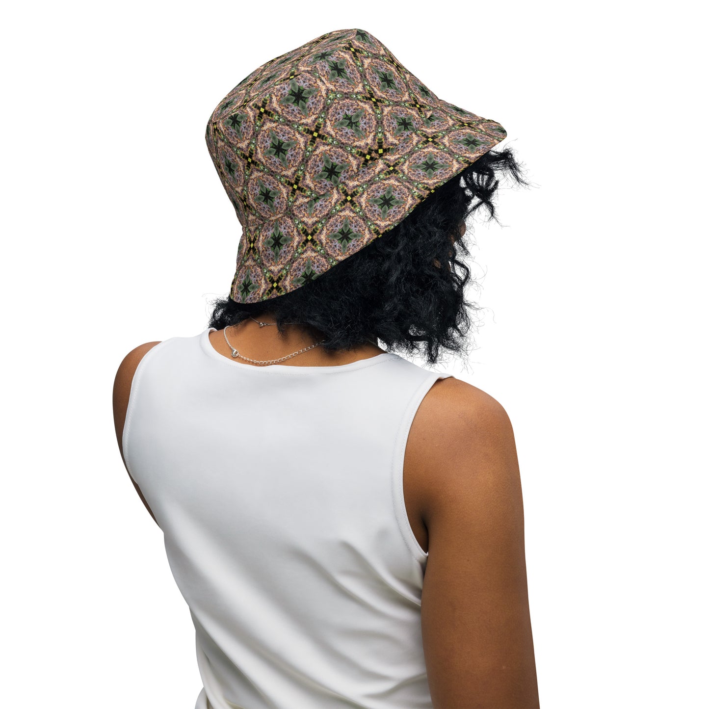 Singapore reversible bucket hat