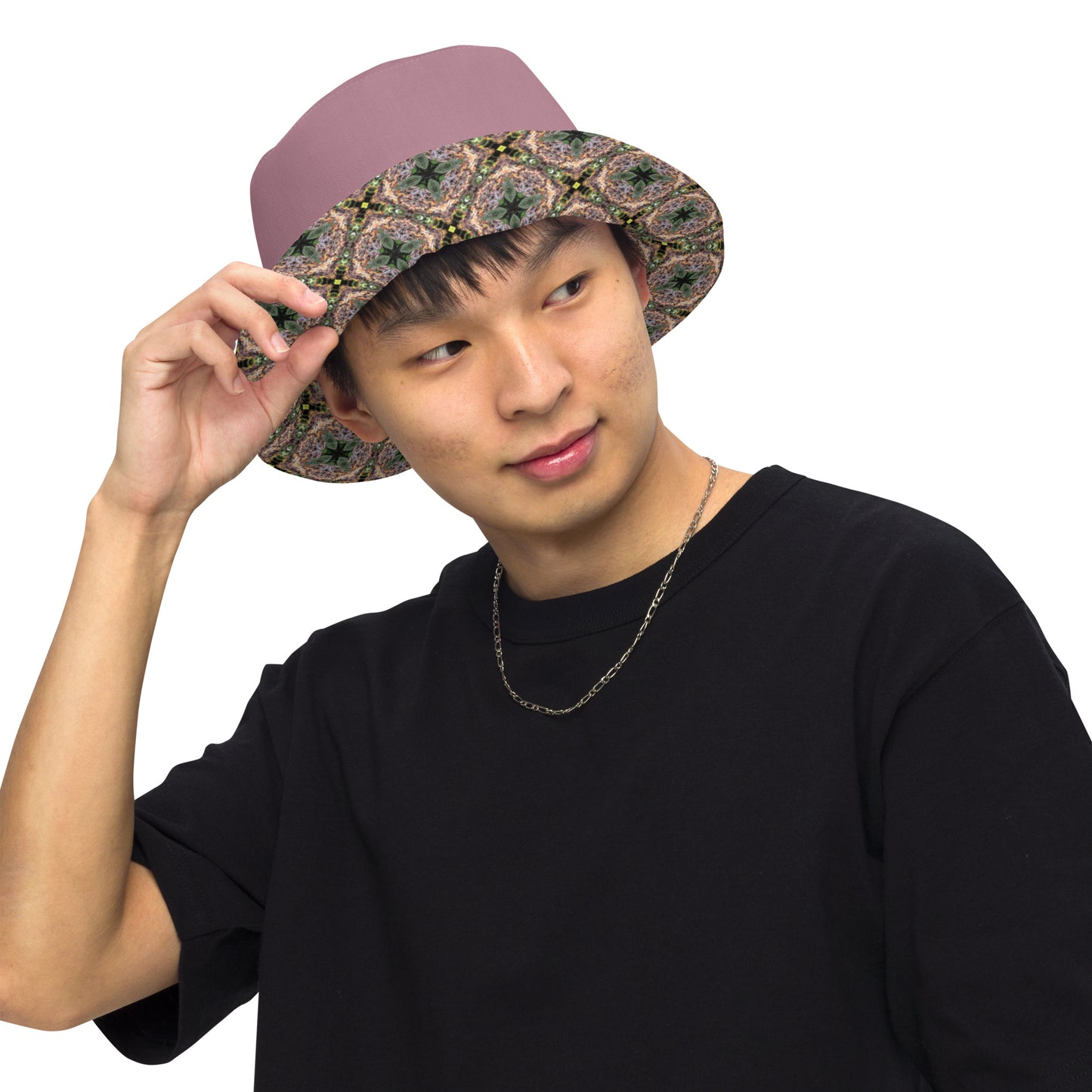 Singapore reversible bucket hat