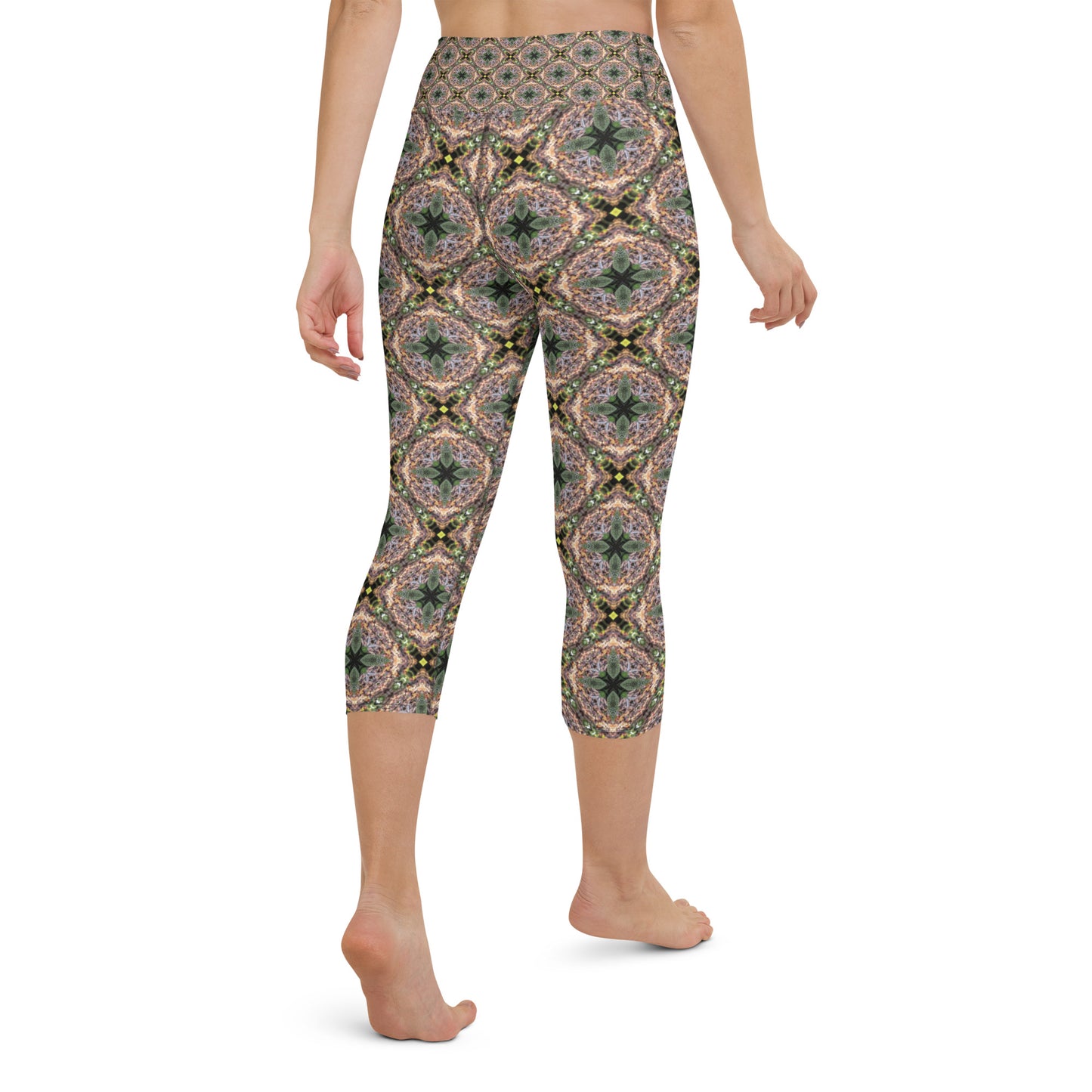 Singapore - Pattern Yoga Capri Leggings