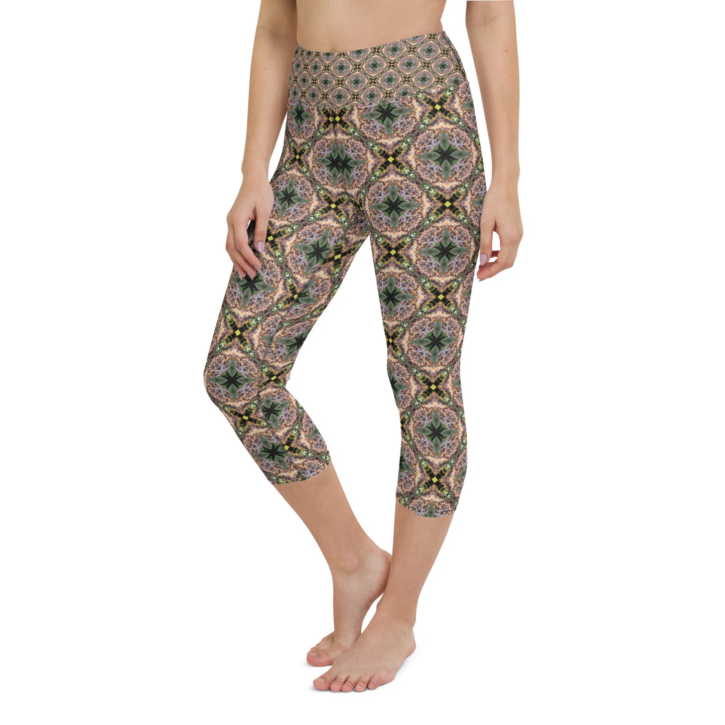 Singapore - Pattern Yoga Capri Leggings