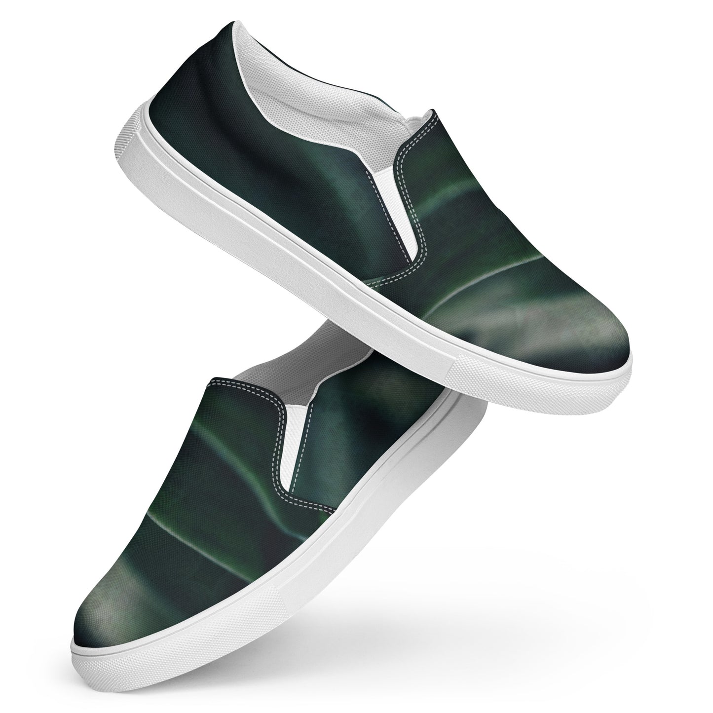 Leaf Men’s slip-on canvas shoes